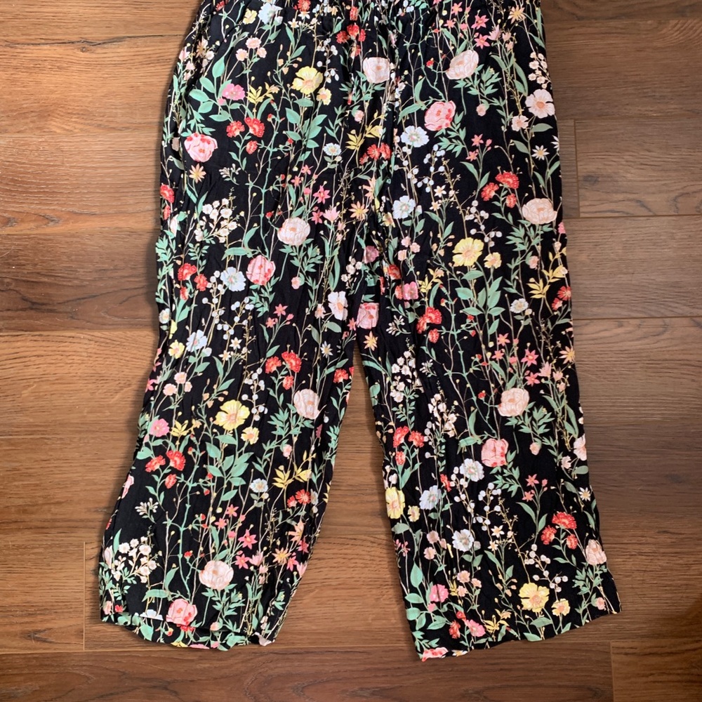 Loft drawstring floral pants size M